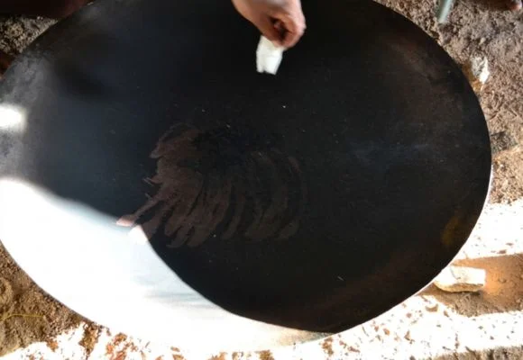 Making kohl
